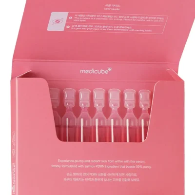 ภายในกล่อง Medicube PDRN Pink One Day Serum แสดงแอมพูลเซรั่ม Salmon PDRN 99% แบบใช้ครั้งเดียว ช่วยฟื้นฟูผิวและเพิ่มความกระจ่างใส