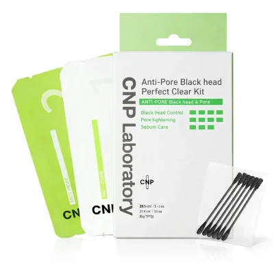 CNP Anti-Pore Blackhead Perfect Clear Kit ชุดดูแลสิวเสี้ยนและกระชับรูขุมขน พื้นหลังสีขาว