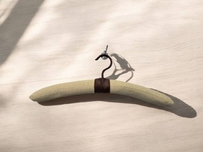 ไม้แขวนเสื้อ ไม้แขวนเสื้อเสริมฟองน้ำ ไม้แขวนเสื้อหุ้มผ้า