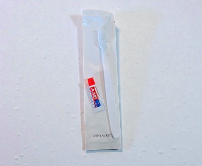 ชุดแปรงสีฟัน ยาสีฟัน