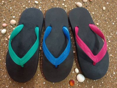 รองเท้าแตะหูสี