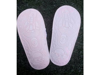 รองเท้าเด็ก