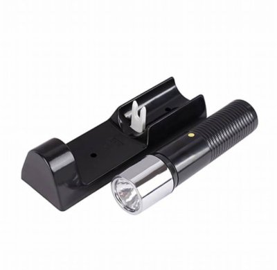 ไฟฉายติดผนัง