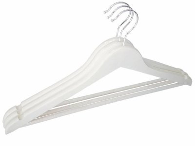 ไม้แขวนเสื้อไม้สีขาว
