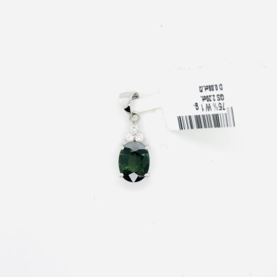 Green sapphire