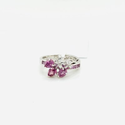 Pink sapphire