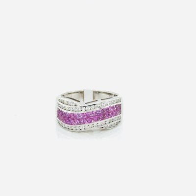 Pink sapphire