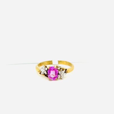 Pink sapphire