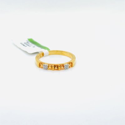Yellow Sapphire