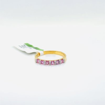 Pink sapphire