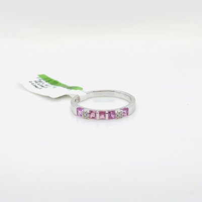 Pink sapphire