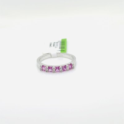 Pink sapphire
