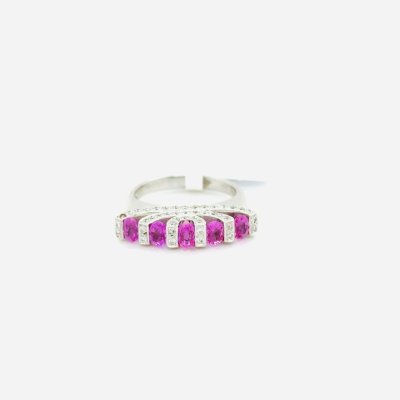 Pink sapphire