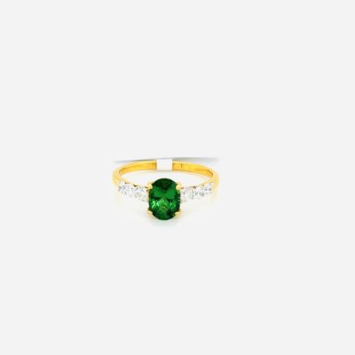 Green garnet