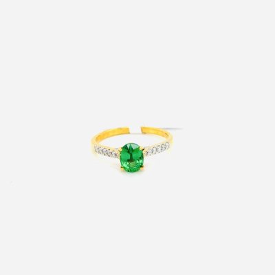 Green garnet