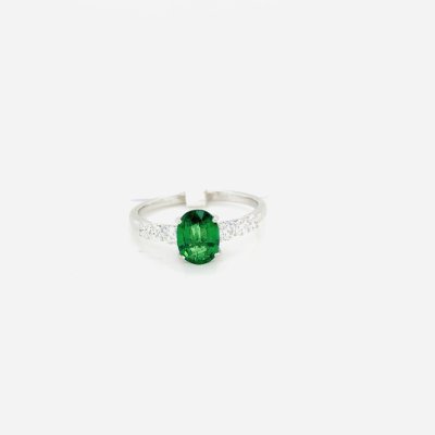 Green garnet