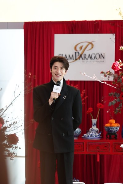 จัดดอกไม้, จัดดอกไม้งานอีเว้นต์, จัดดอกไม้นอกสถานที่, Siamparagon, สยามพารากอน, ตรุษจีน2024, ตรุษจีน, หลินอี, จัดดอกไม้ในห้าง, ช่างดอกไม้