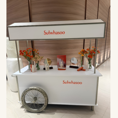 Elegant photo backdrop floral design for Sulwhasoo corporate event in Thailand by Le Floriste.