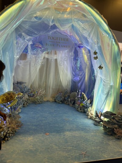 Professional floral design for royal ceremonial events in Thailand by Le Floriste.