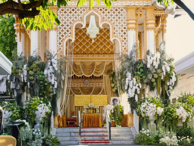 จัดดอกไม้งานศพ, ดอกไม้งานศพ, งานดอกไม้พิธีศพ, รับจัดดอกไม้งานศพ, บริการจัดดอกไม้งานศพ, ดอกไม้หน้าเมรุ, ดอกไม้ประดับเมรุ, ดอกไม้พิธีพระราชทานเพลิงศพ,  Lefloriste, งานดอกไม้คุณภาพ, ดอกไม้แสดงความอาลัย, ดอกไม้โทนขาวเขียว, พิธีพระราชทานเพลิงศพ, งานศพ, พิธีศพ,