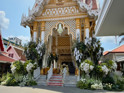 จัดดอกไม้งานศพ, ดอกไม้งานศพ, งานดอกไม้พิธีศพ, รับจัดดอกไม้งานศพ, บริการจัดดอกไม้งานศพ, ดอกไม้หน้าเมรุ, ดอกไม้ประดับเมรุ, ดอกไม้พิธีพระราชทานเพลิงศพ,  Lefloriste, งานดอกไม้คุณภาพ, ดอกไม้แสดงความอาลัย, ดอกไม้โทนขาวเขียว, พิธีพระราชทานเพลิงศพ, งานศพ, พิธีศพ,