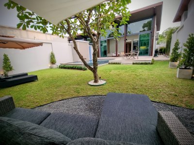 2BR Private Pool Villa: 6 & 12 Month Lease near Boat Avenue