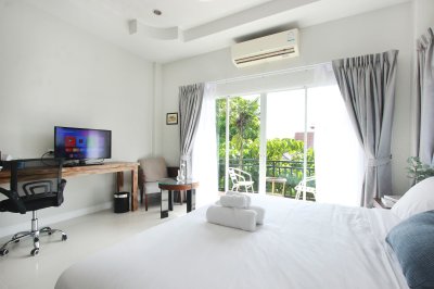 อพาร์ทเมนต์ให้เช่าระยะสั้น เพียง 5 นาทีถึงหาดราไวย์ & ในหาน!