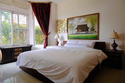 ให้เช่าบ้านไทยสไตล์ 2 ชั้นใกล้หาดราไวย์และหาดในหานภูเก็ต