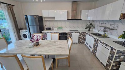 Pool Villa for Rent in Rawai, Phuket – Mountain View