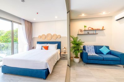 Want to stay at HOMA Cherngtalay Phuket for this holiday?