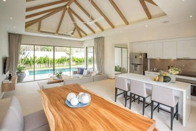 Exclusive Price! Trichada Pool Villa near Boat Avenue Phuket