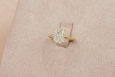 Radiant Cut Diamond With Plain Basket Solitaire Ring ll
