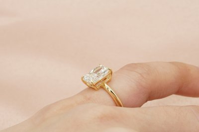 Radiant Cut Diamond With Plain Basket Solitaire Ring ll