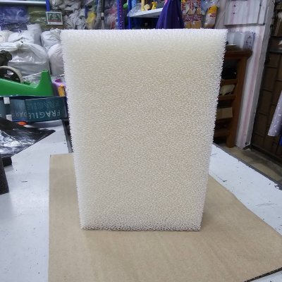 ฟองน้ำหยาบ ใยบวบ สีครีม เนื้อเหนียว ขนาด 5x8 นิ้ว หนา 2 นิ้ว แพ็คถุงพลาสติก 1:1