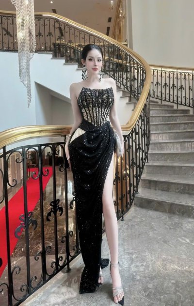 เดรสยาวสีดำเกาะอกผ่าข้างตกแต่งกลิตเตอร์ทั้งชุดพร้อมถุงมือ