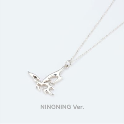 (พรี) aespa WEEK – NECKLACE + PHOTO CARD SET