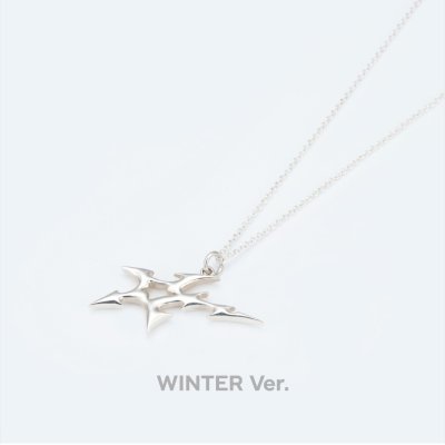 (พรี) aespa WEEK – NECKLACE + PHOTO CARD SET