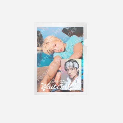 (พรี) KAI Wait On Me MD - POSTCARD + HOLOGRAM PHOTO SET A ver.