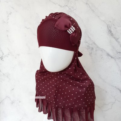 Hijab Polka Size S & SS