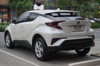 toyota C-HR 1.8 HV Hi ปี 2018