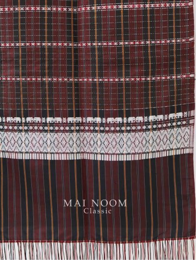 ผ้าขาวม้าไหมทอยกขิด | ผ้าไหมแท้ทอมือ | Mainoom Classic