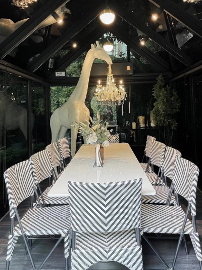 Le khwam Luck Cafe Bar and Restaurant