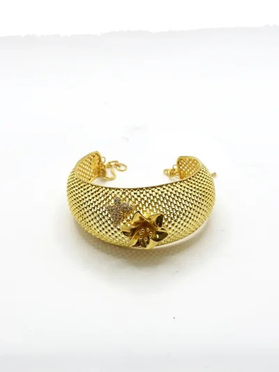 กำไลทองแพจัมโบ้ดอกไม้พลอย 1 บาท