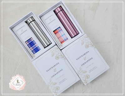 ของรับไหว้ กระบอกเก็บอุณหภูมิ คู่ ผ้าขาวม้า