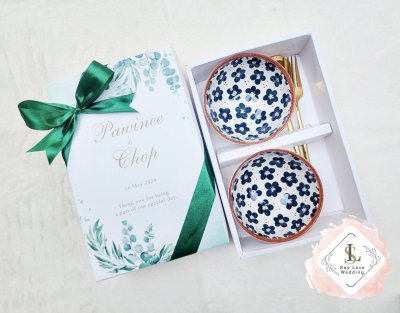 ของรับไหว้ ชุดชามญี่ปุ่นคู่พร้อมช้อนส้อมทอง