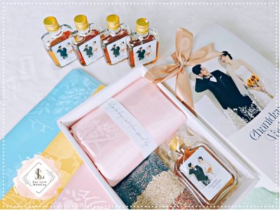 ชุดรับไหว้ ผ้าแพร น้ำผึ้ง ข้าว 3 กษัตริย์