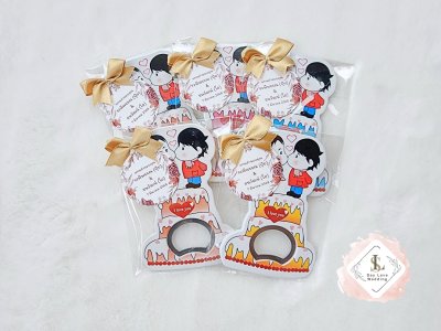 ที่เปิดขวดติดตู้เย็น ลายคู่บ่าวสาว ของชำร่วยงานแต่ง