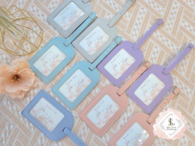 ของชำร่วยงานแต่ง แท็กห้อยกระเป๋า | สั่งทำสกรีนชื่อบ่าวสาว