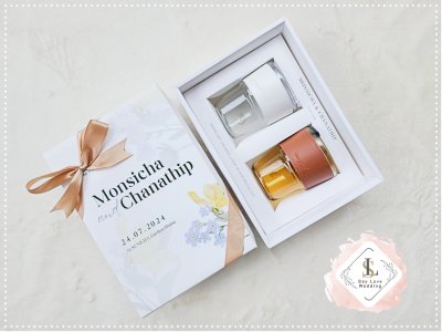 ของรับไหว้งานแต่ง แก้วกาแฟหนังจับคู่ 2 ใบ ของรับไหว้พรีเมี่ยม