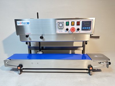 เครื่องซีลสายพานแนวตั้ง รุ่น FRD-1000LW